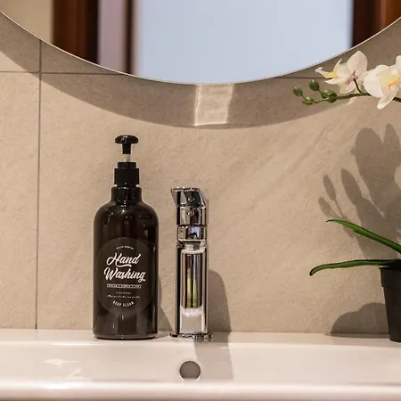 Moderno Y Acogedor En El Corazon De Бильбао