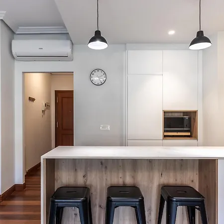 Appartamento Moderno Y Acogedor En El Corazon De Bilbao