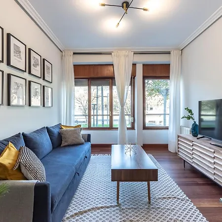 Moderno Y Acogedor En El Corazon De *