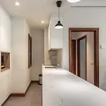Moderno Y Acogedor En El Corazon De *
