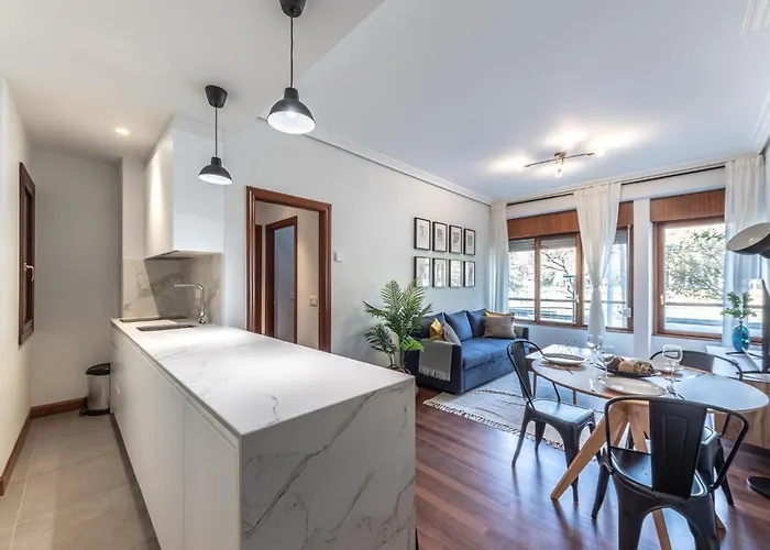 Moderno Y Acogedor En El Corazon De Апартаменты *